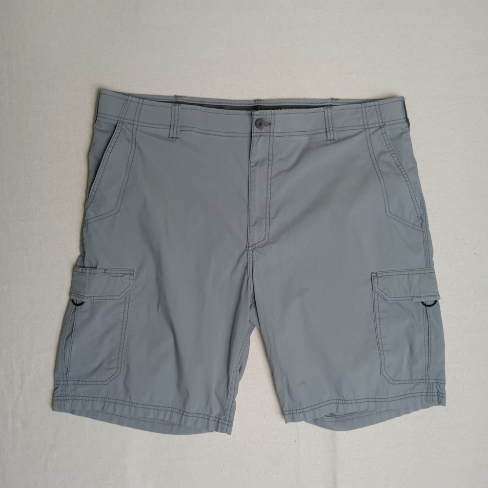 Lee Mens Extreme Motion Performance Series Cargo Shorts Gray - Size 42